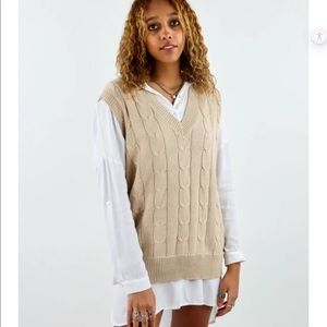NWOT Dreamer girl sweater vest